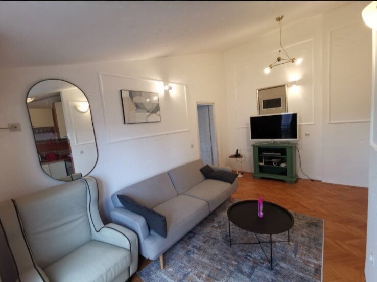 Sale - Apartment Podgorica, Preko Morače