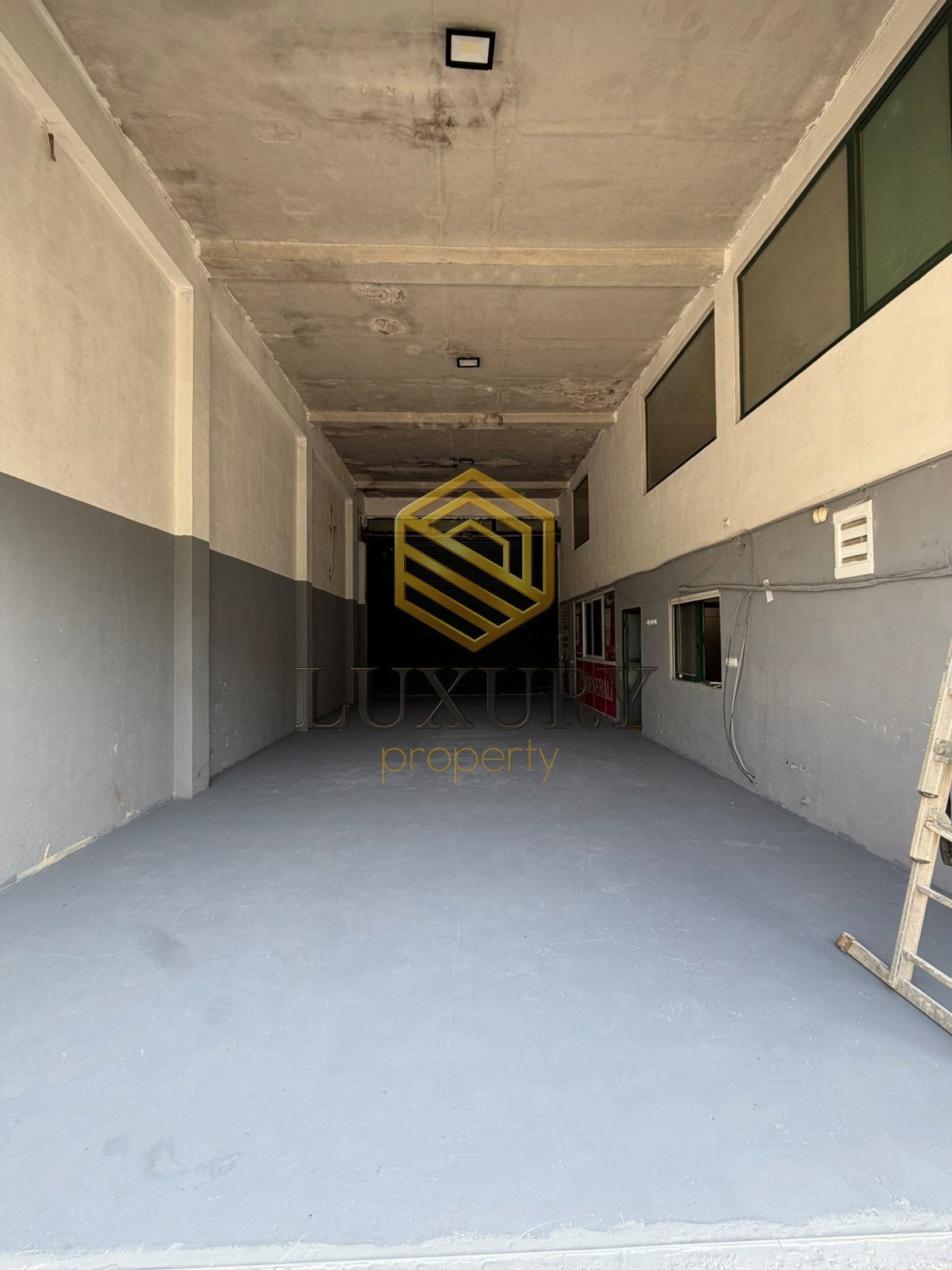 Izdavanje - Poslovni prostor Podgorica, Stari Aerodrom