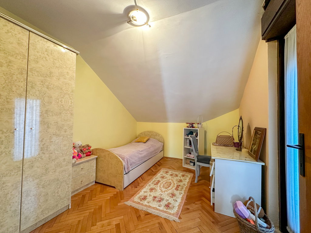 Slika nekretnine 9