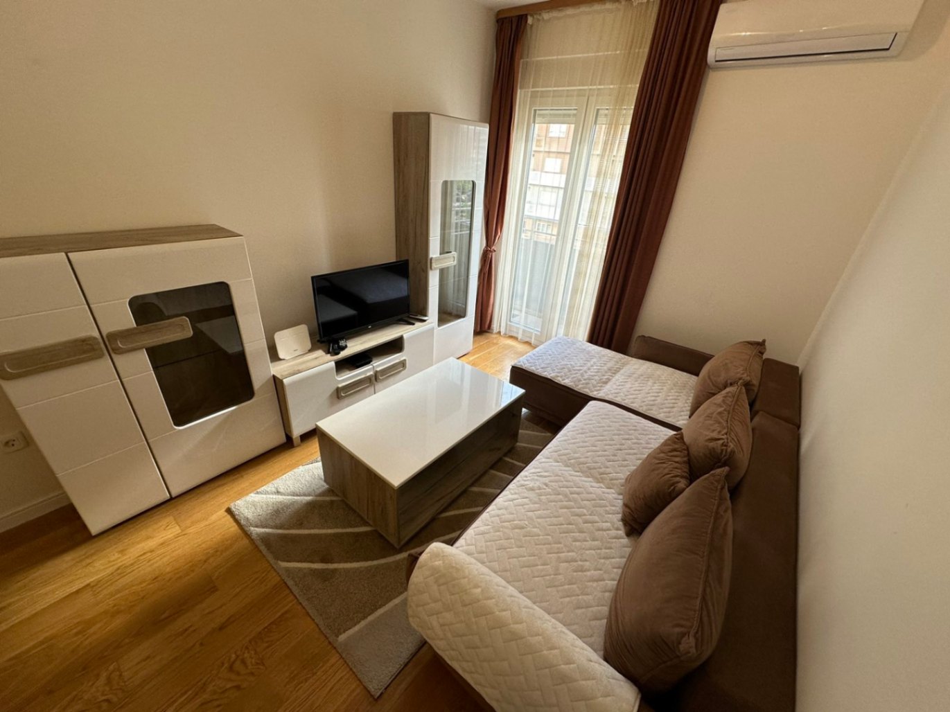 Аренда - Квартира Podgorica, Central Point