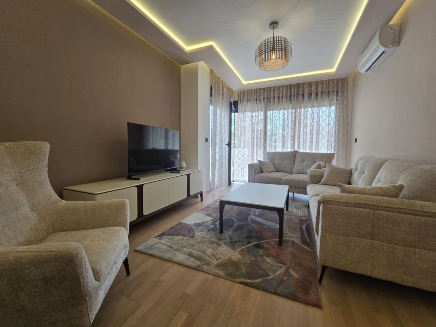 Izdavanje - Stan Podgorica, Pobrežje