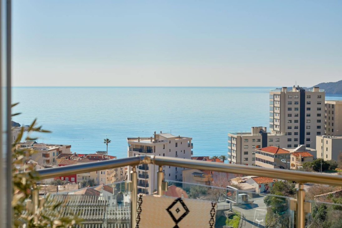 Satılık - Ev Budva, Bečići