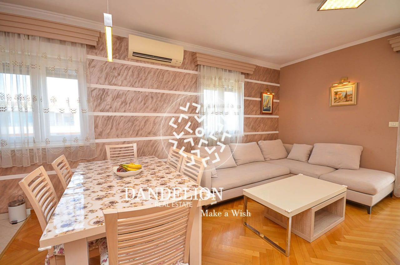 1f7bd40a-add0-45ce-924b-dea0dd27dc31.jpg