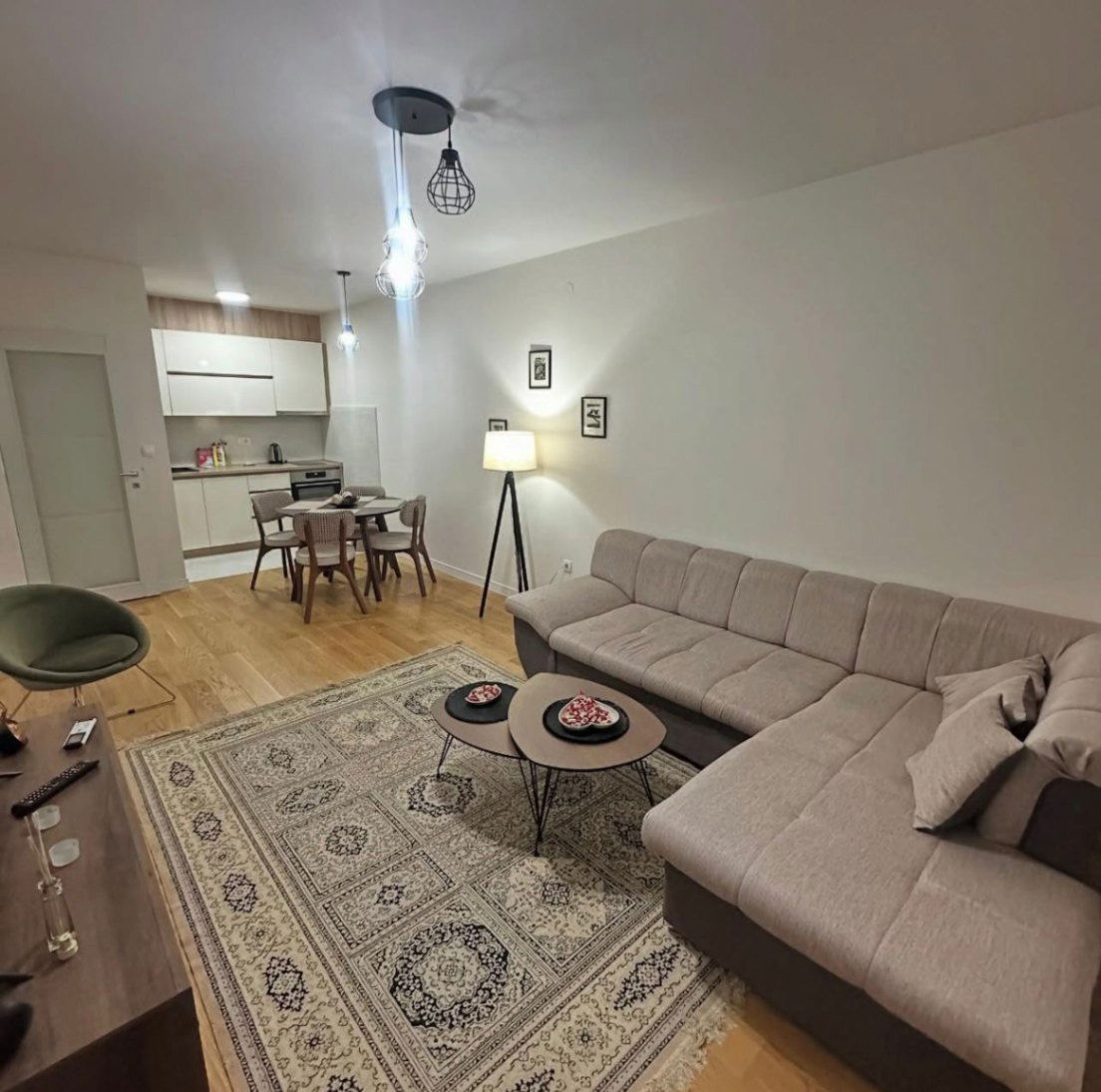 Продаж - Квартира Podgorica, Central Point