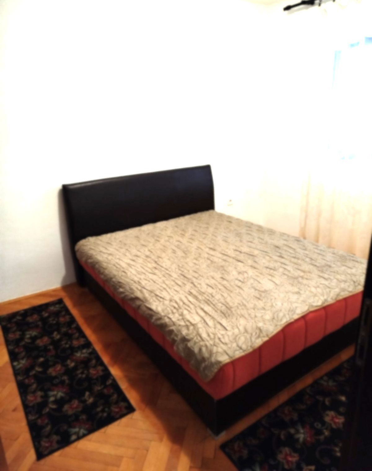 208679ee-5934-41c7-b2ee-0853db8abd5d.jpg