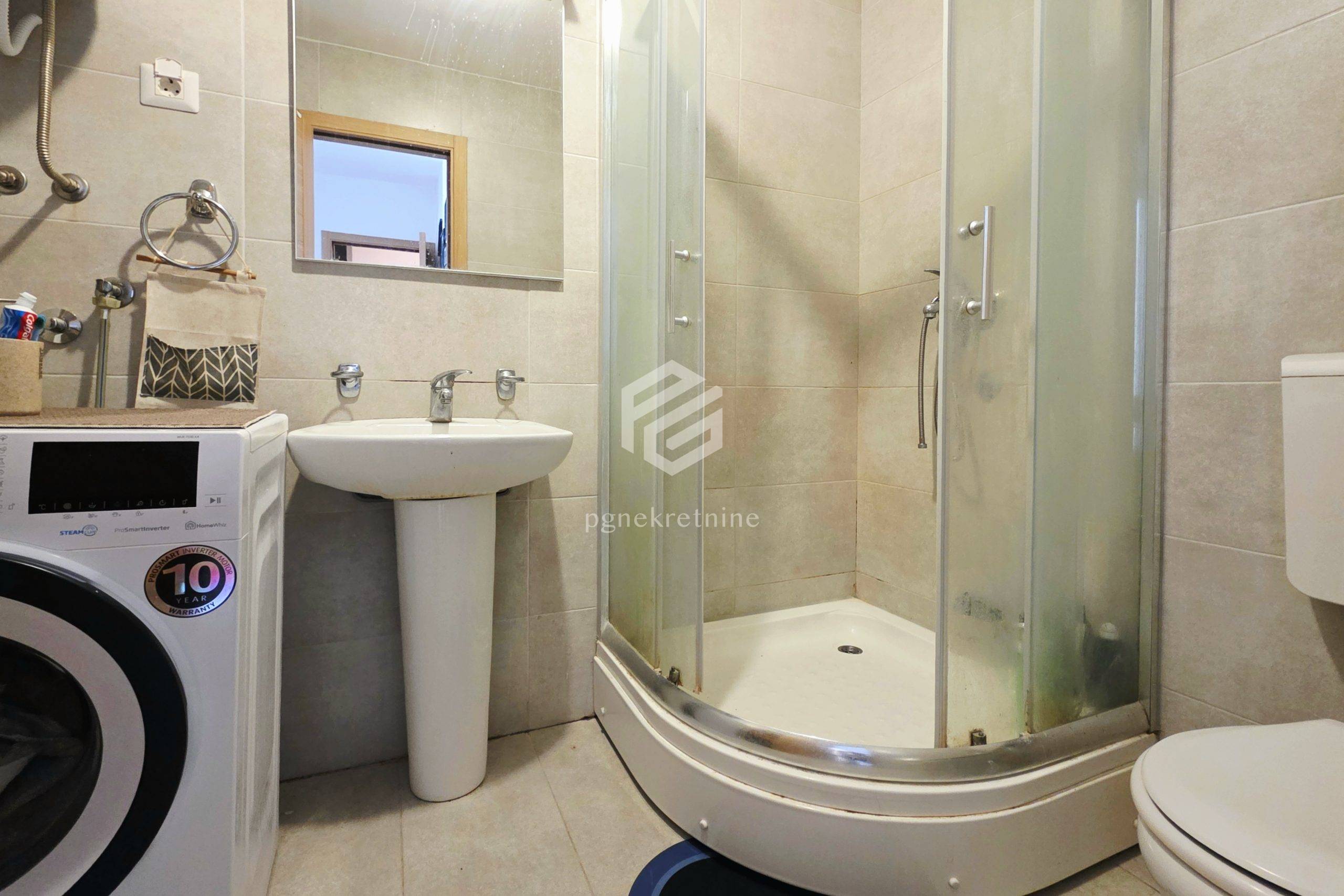 20dd65cb-0e3e-4c69-a048-0ea4000da490.jpg