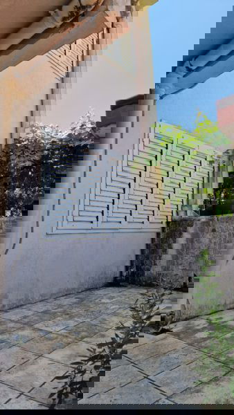 227bdb6e-f2d6-4d24-9240-bf5251e6d87e.jpg
