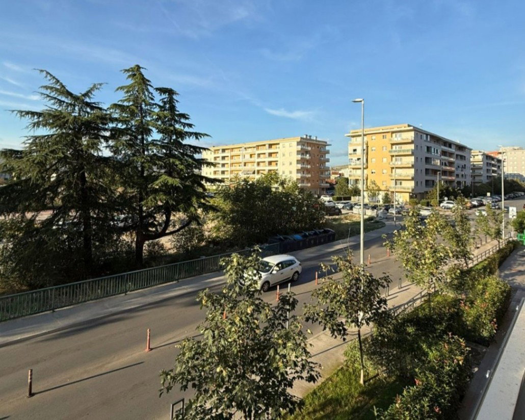 Оренда - Квартира Podgorica, City Kvart