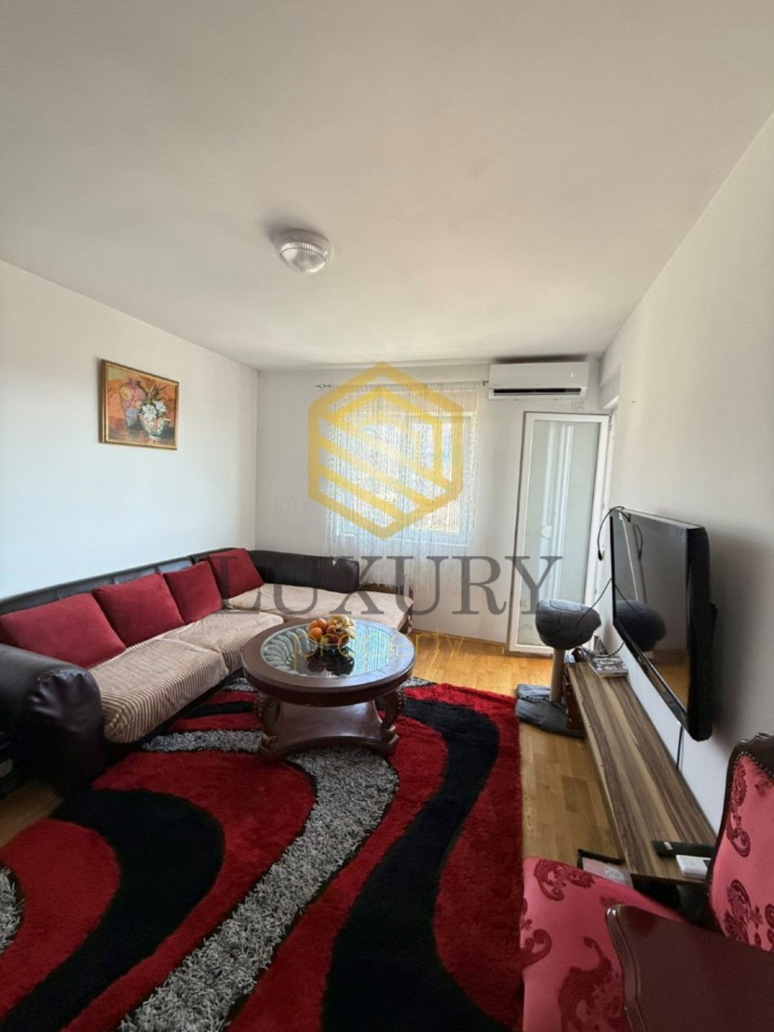 Izdavanje - Stan Podgorica, Stari Aerodrom