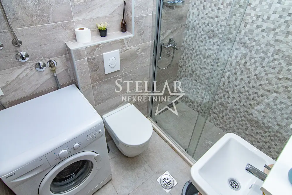 2399bd3b-1862-41fb-9e4a-3a30a35eaeca.webp
