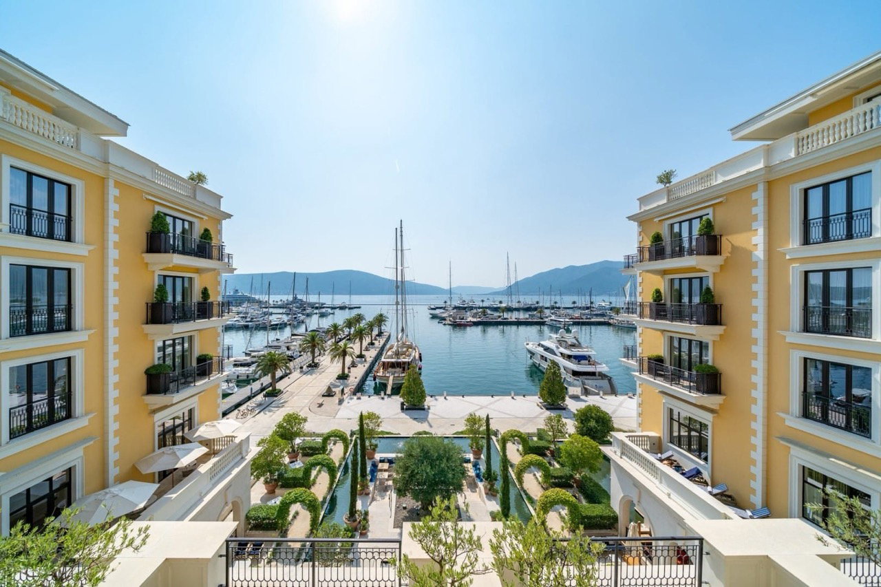 Продажа - Квартира Tivat, Tivat
