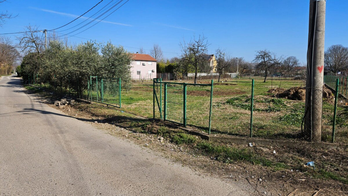 Izdavanje - Zemljište Podgorica, Donja Gorica
