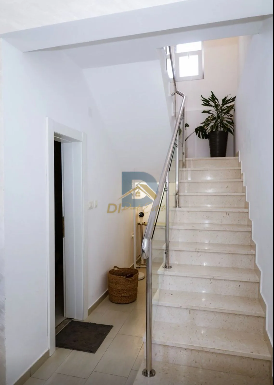 Slika nekretnine 10