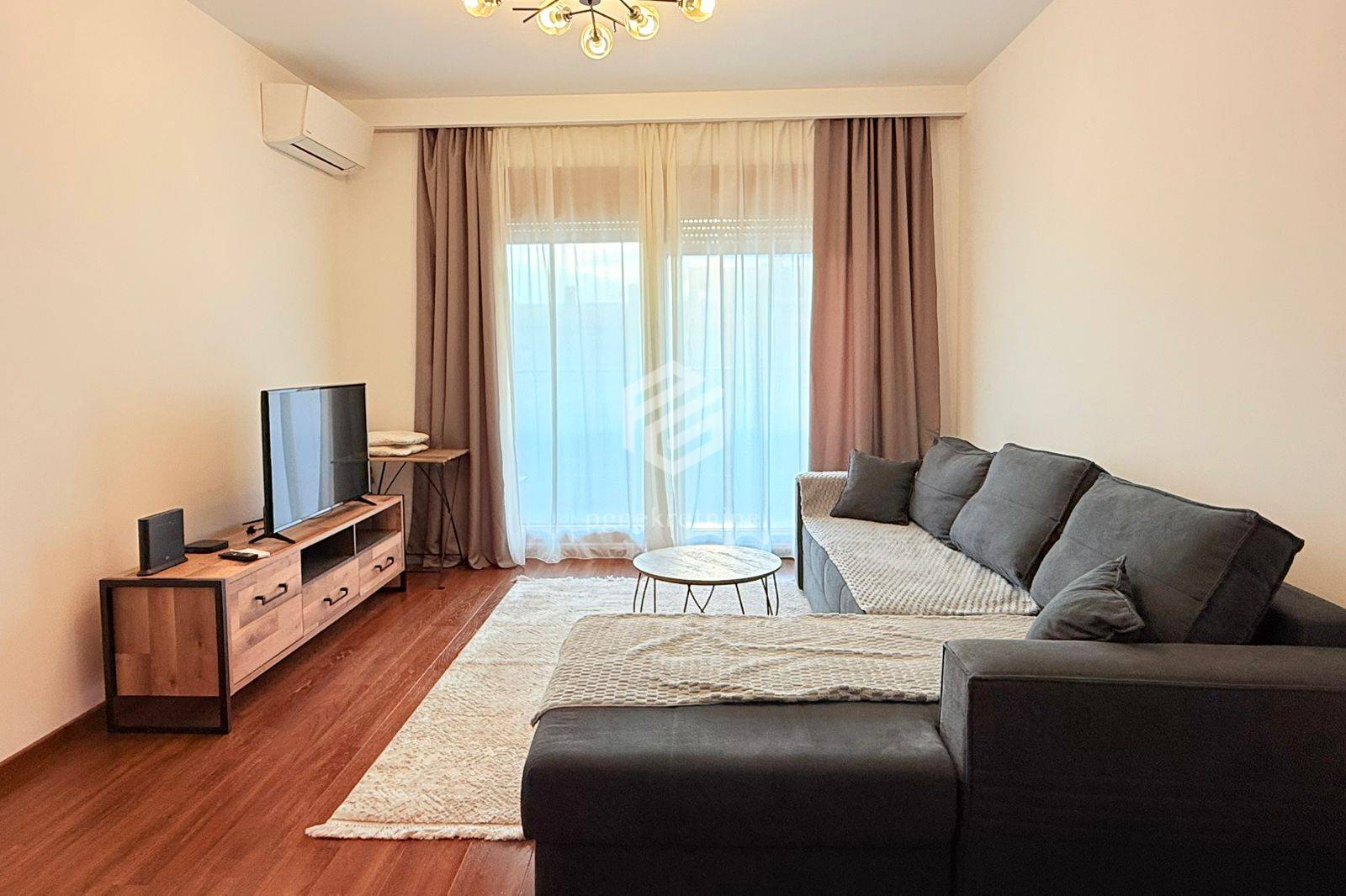 Аренда - Квартира Podgorica, Master Kvart