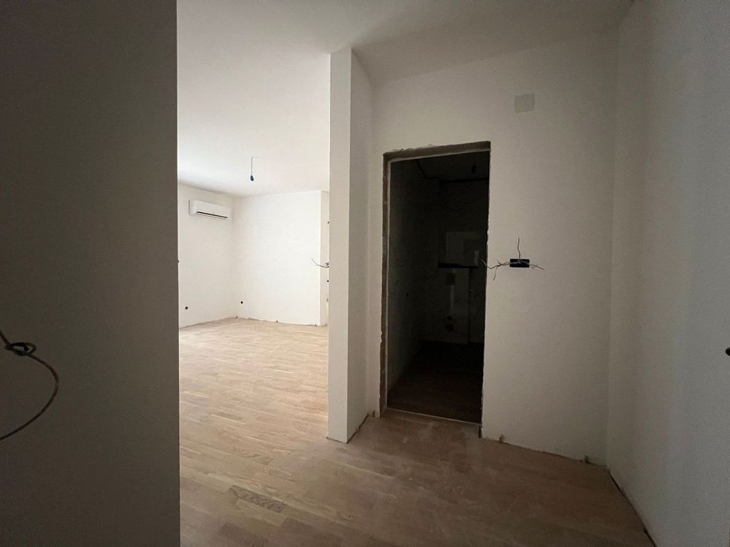 Slika nekretnine 8