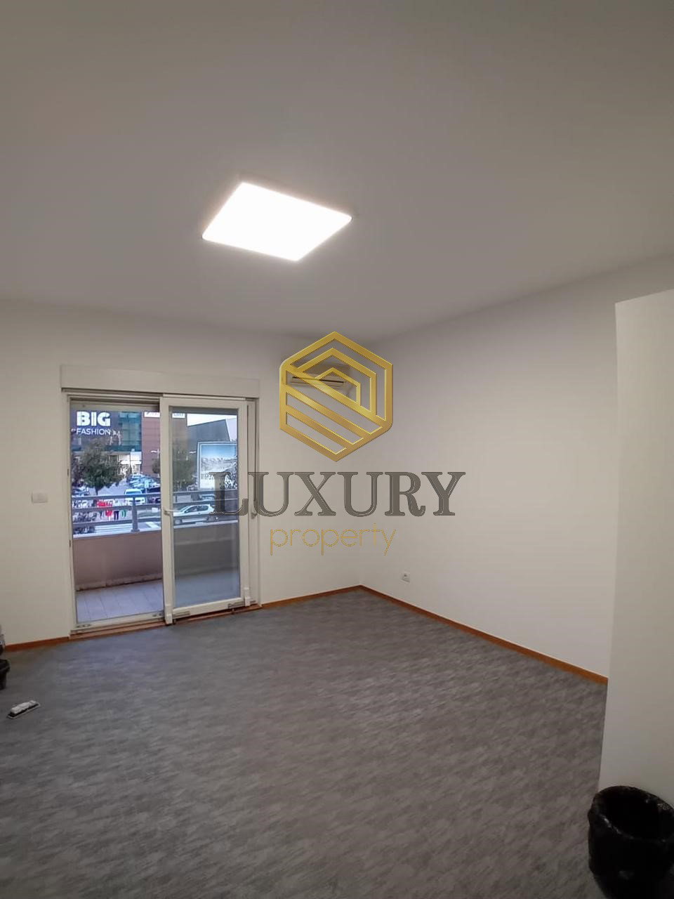 Продажа - Квартира Podgorica, City Kvart