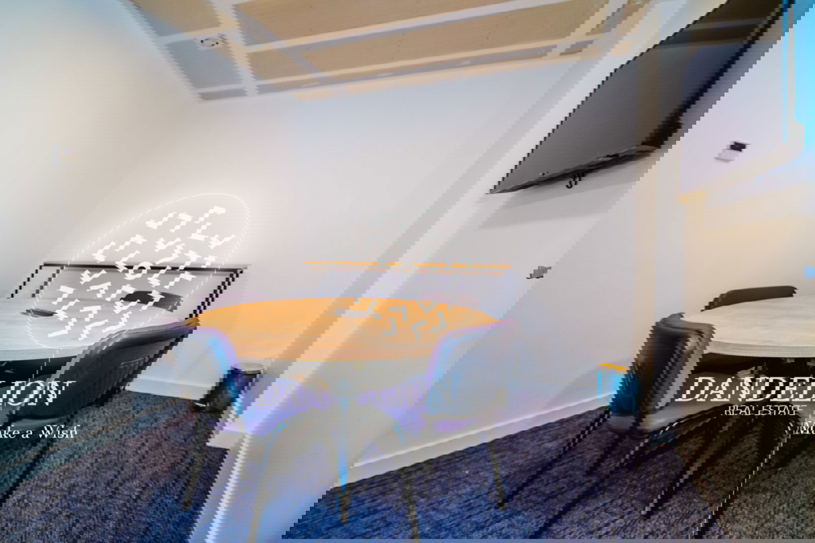 276c99cd-ea81-4b69-9c65-d3e3105022e5.jpg