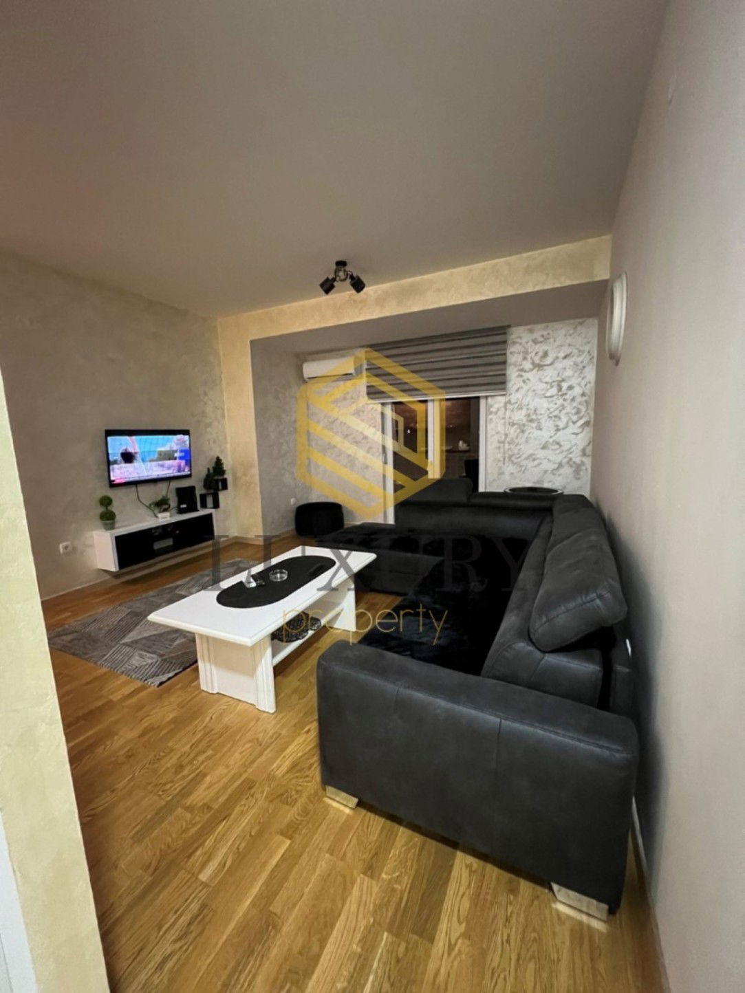 Оренда - Квартира Podgorica, Centar