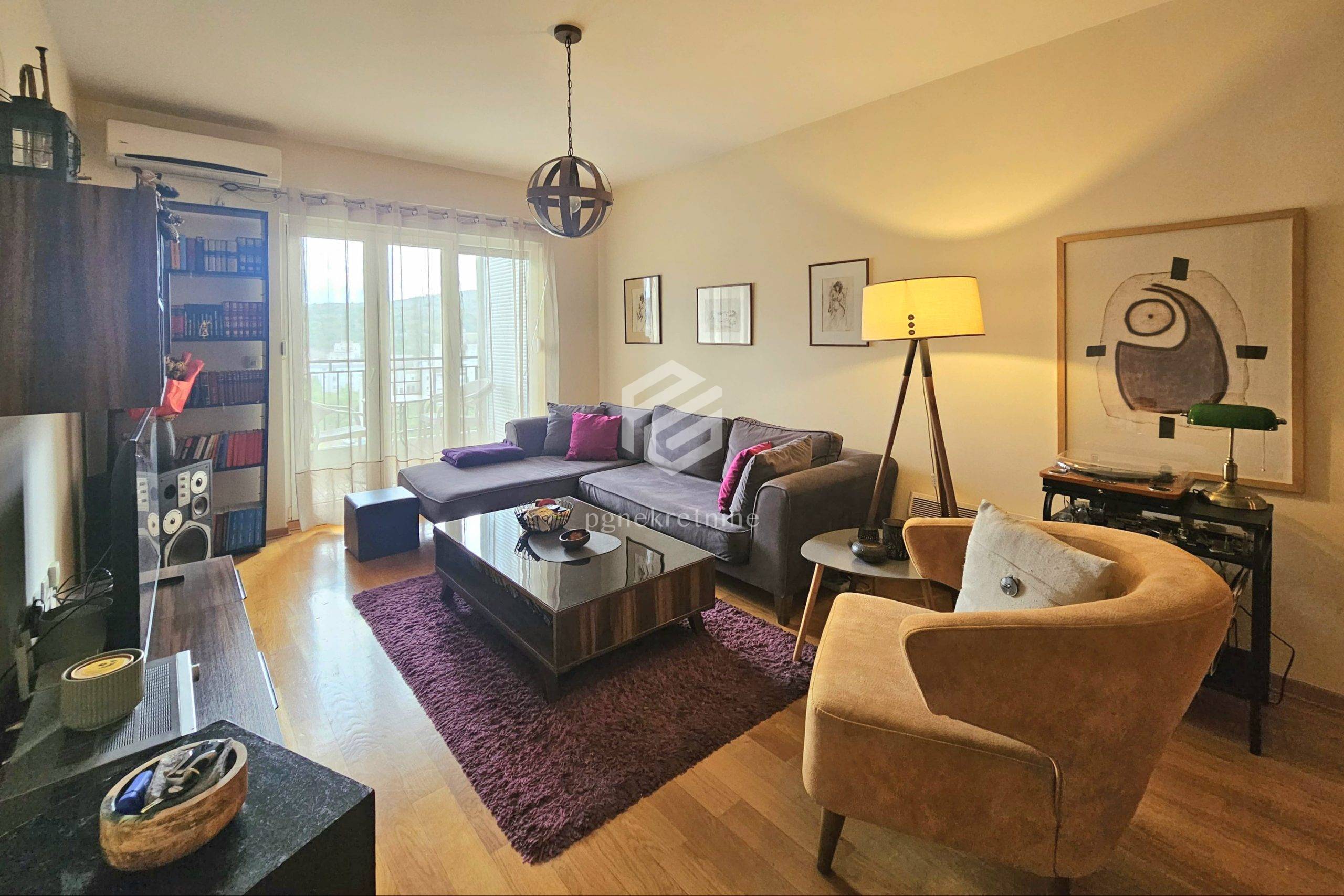 Prodaja - Stan Podgorica, Blok 6