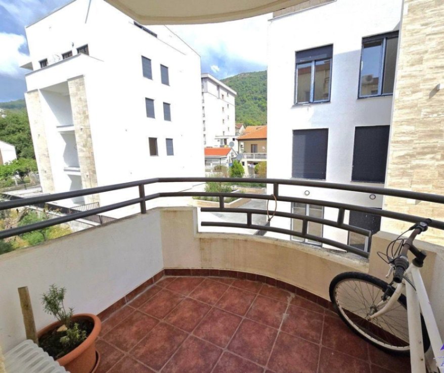 Satılık - Daire Budva, Maine