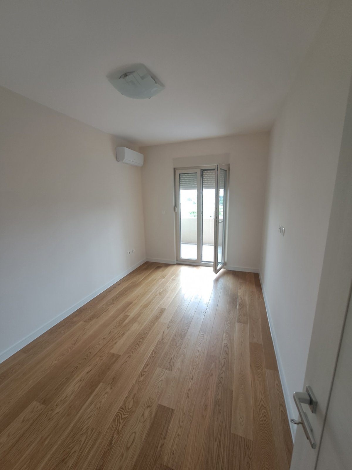 Оренда - Квартира Podgorica, Central Point