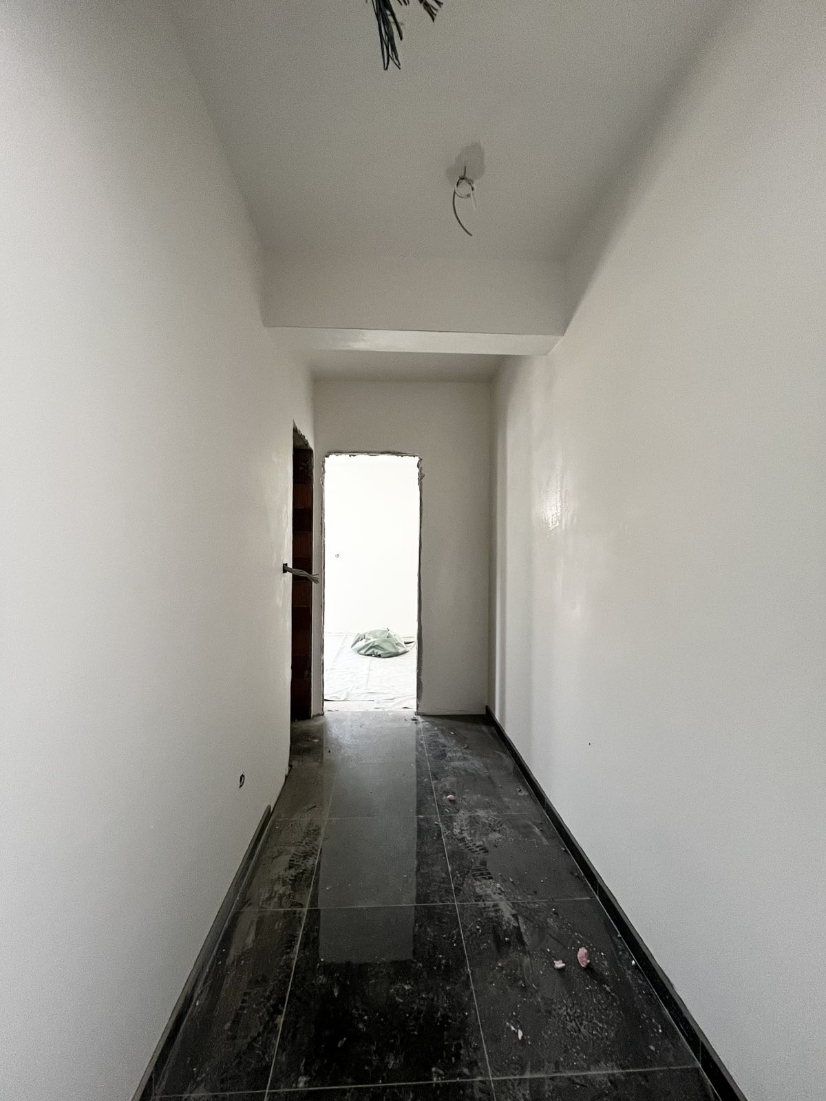 289dfa0b-d2c8-476b-a084-d2d9ee263a5a.jpg