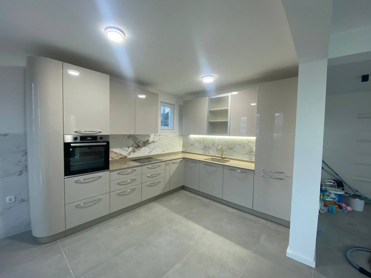 Prodaja - Kuća Bar, Bar