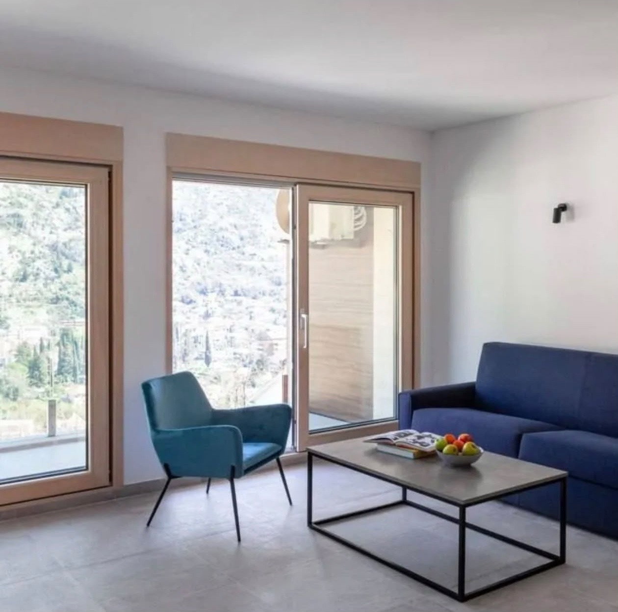 Продаж - Квартира Kotor, Škaljari