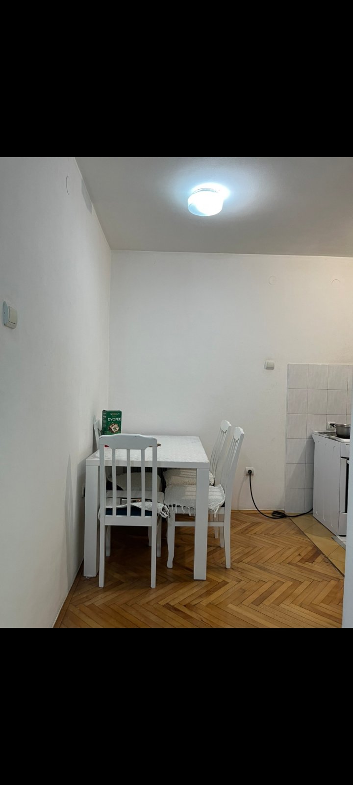 293a27c7-5d3b-46a2-8552-3f546316384d.jpg