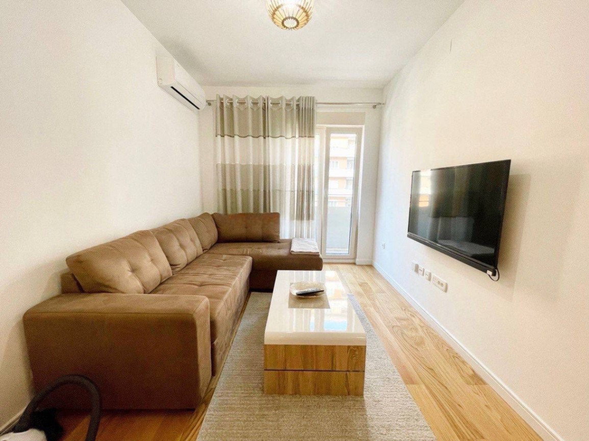 Izdavanje - Stan Podgorica, Central Point