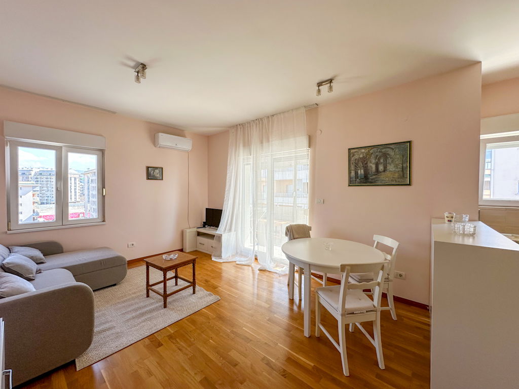 Оренда - Квартира Podgorica, City Kvart