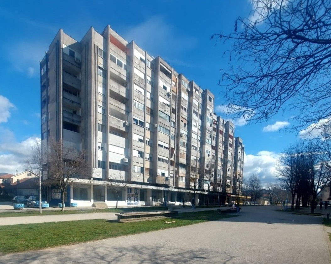 Продаж - Квартира Nikšić, Centar