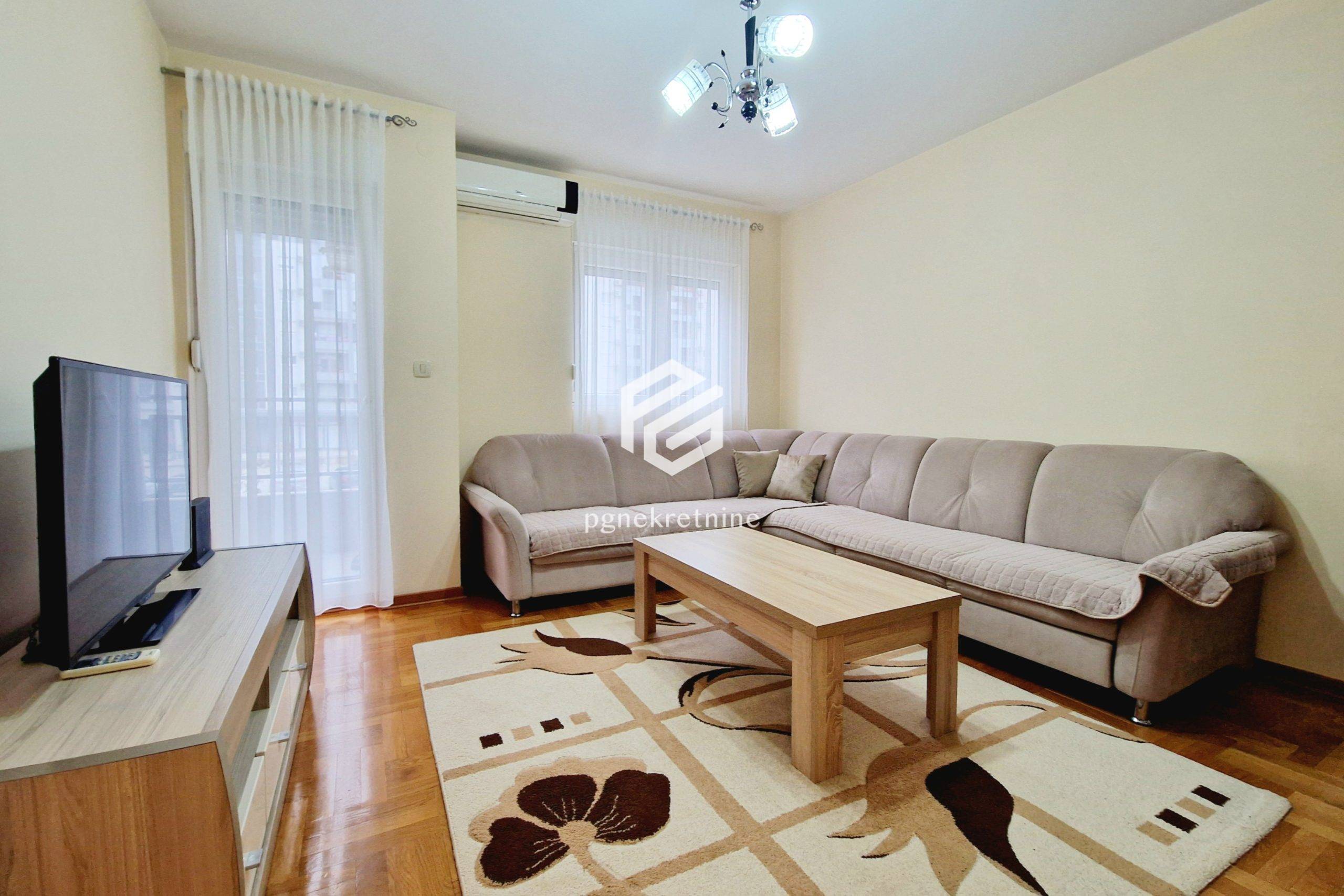 Sale - Apartment Podgorica, Stari Aerodrom
