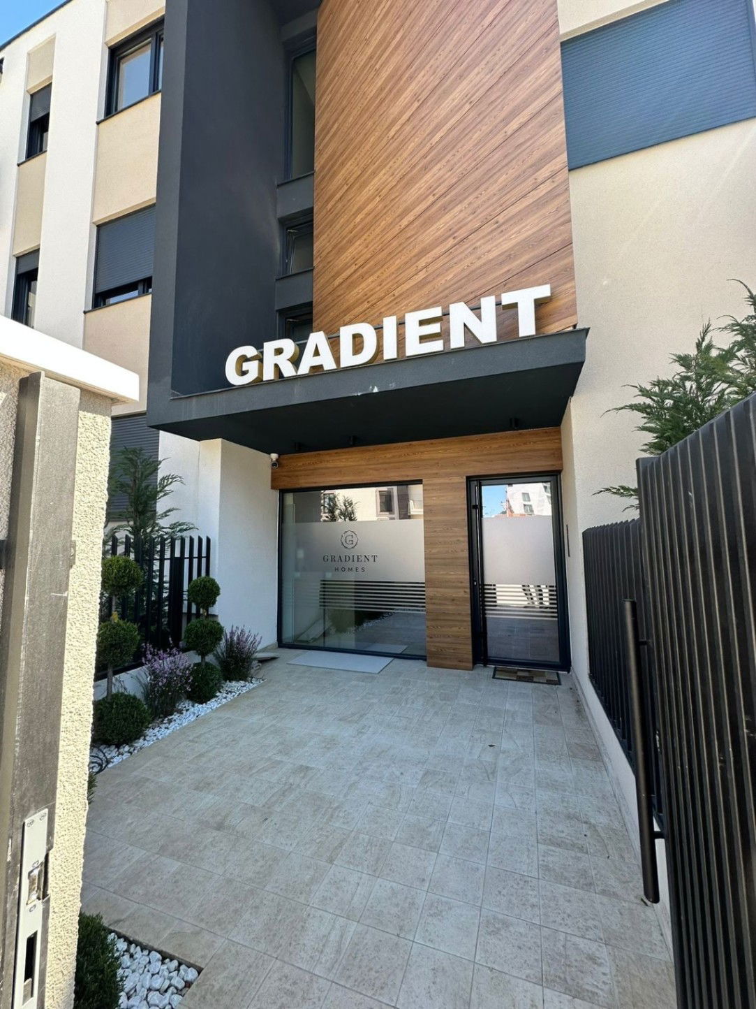 Izdavanje - Stan Podgorica, Zabjelo