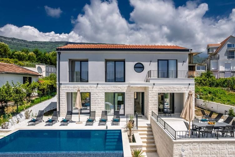 Продаж - Будинок Tivat, Mrčevac