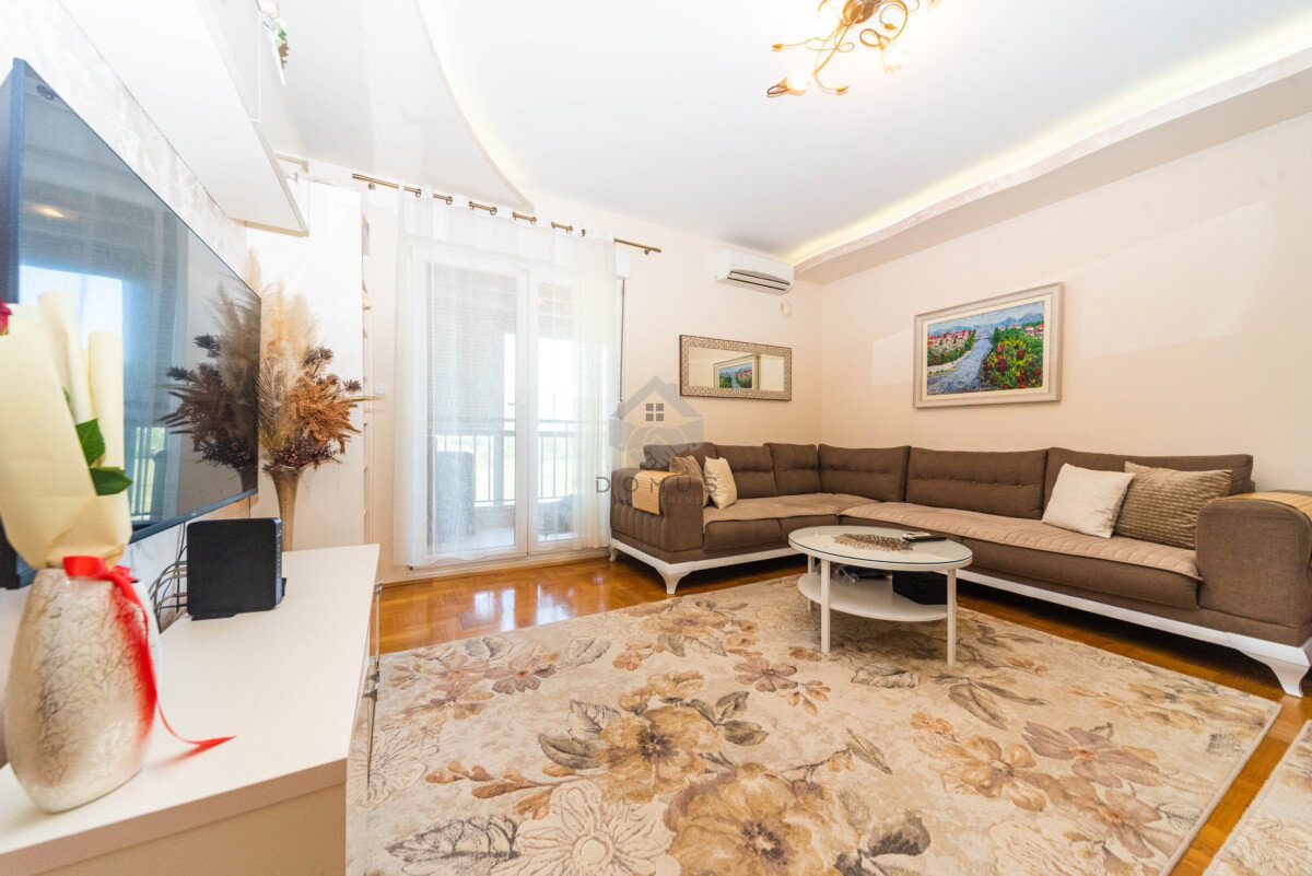 Продажа - Квартира Podgorica, Stari Aerodrom