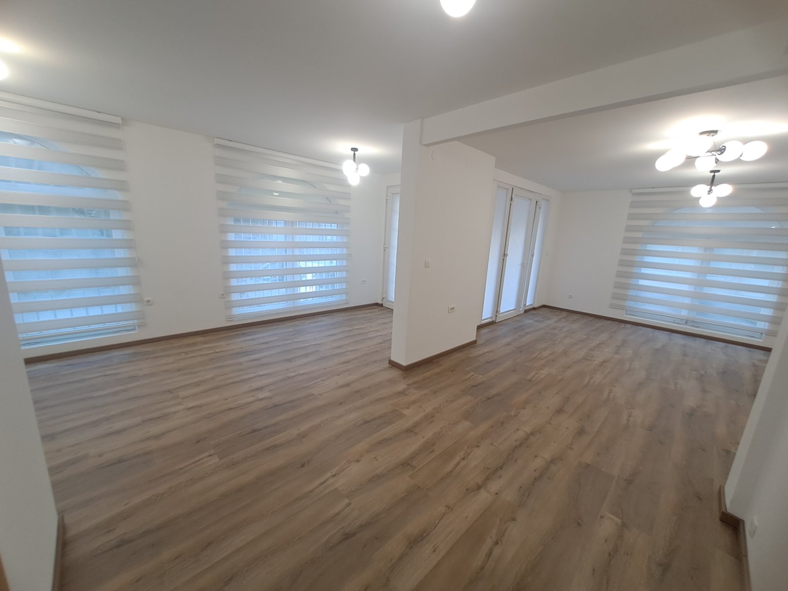 Kiralık - İş yeri Podgorica, Zabjelo