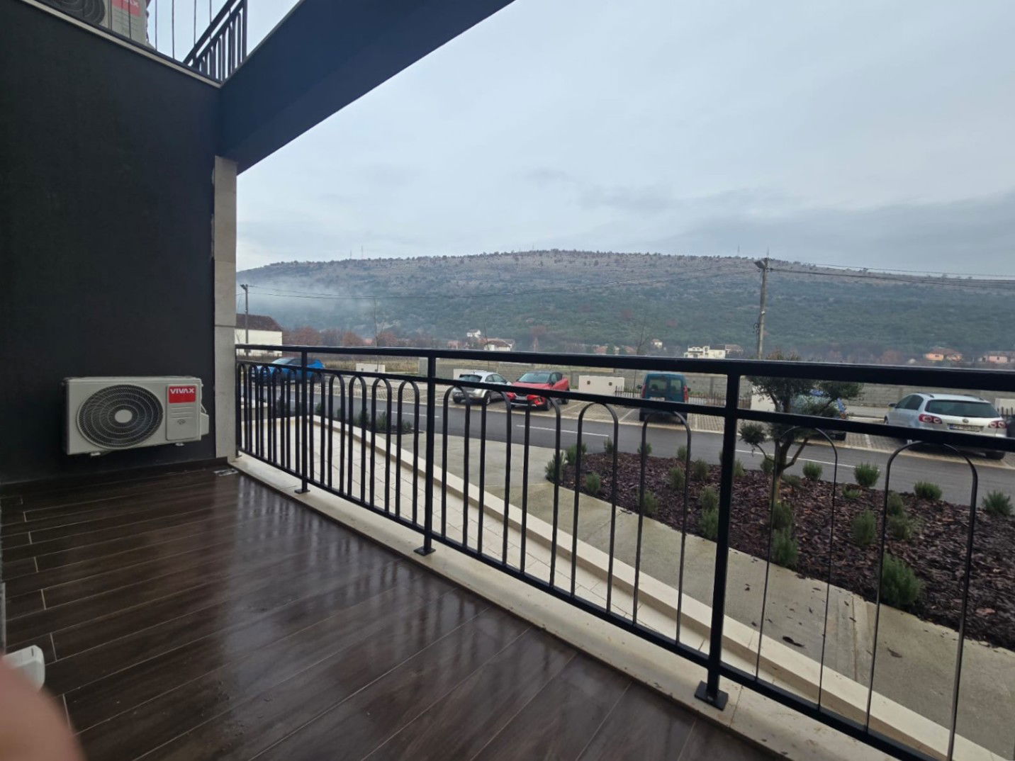 Оренда - Квартира Podgorica, Tološi