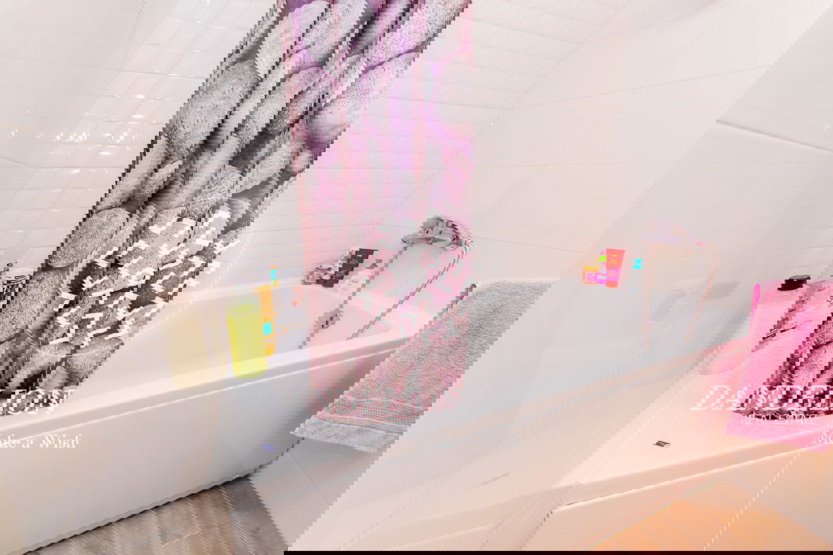 2f44b253-f5bd-49d7-9632-8c963d8c7c03.jpg