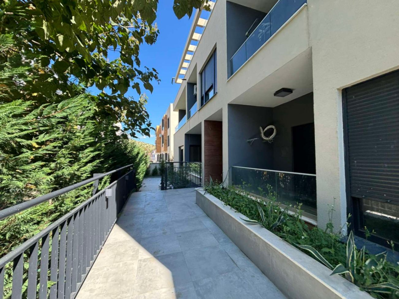 Продаж - Квартира Podgorica, Donja Gorica