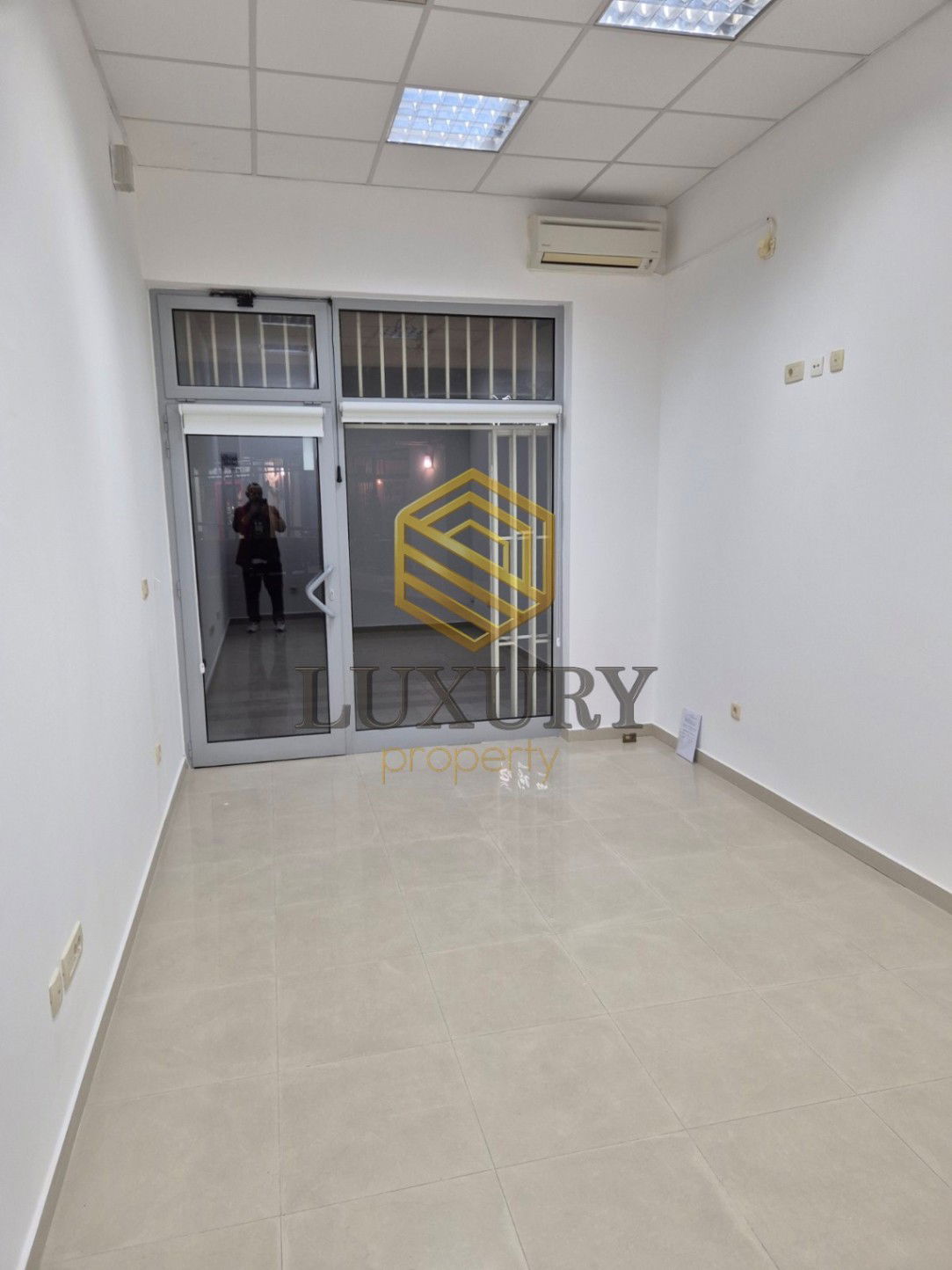 Rent - Office space Podgorica, Stari Aerodrom