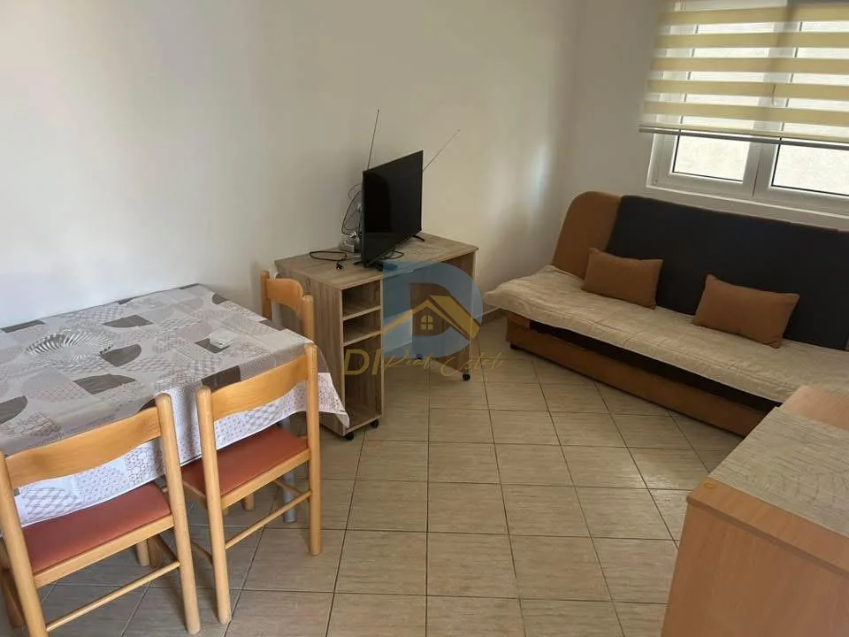Kiralık - Daire Kotor, Radanovići