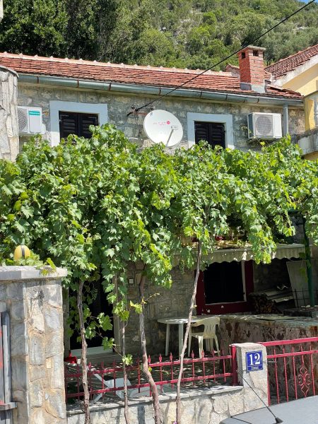 Prodaja - Kuća Herceg Novi, Đenovići