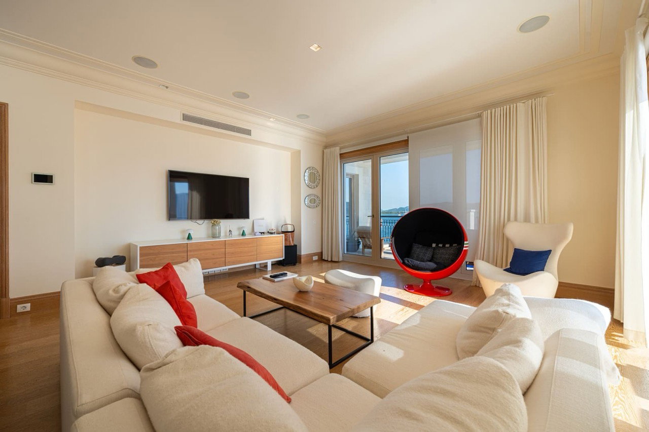 Продажа - Квартира Tivat, Tivat