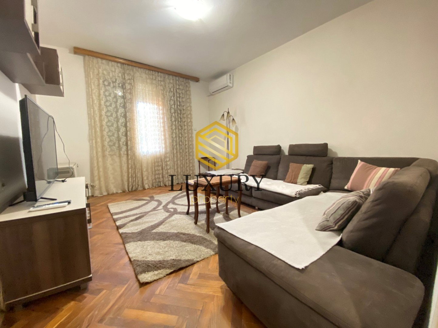 Kiralık - Daire Podgorica, Centar