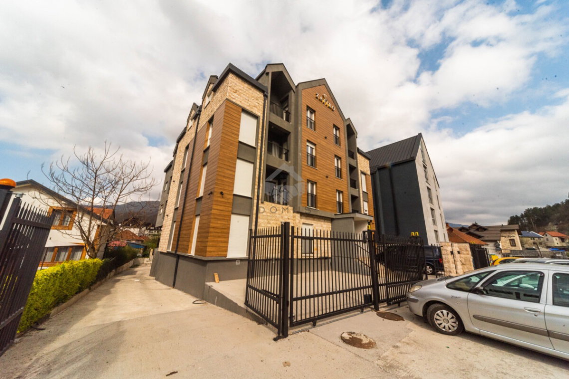 Sale - Apartment Kolašin, Centar