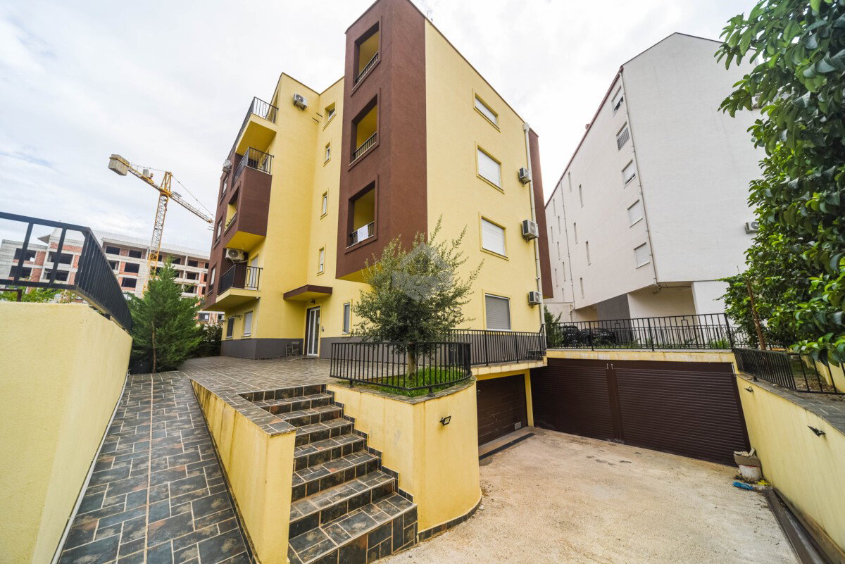 Sale - Apartment Podgorica, Zabjelo