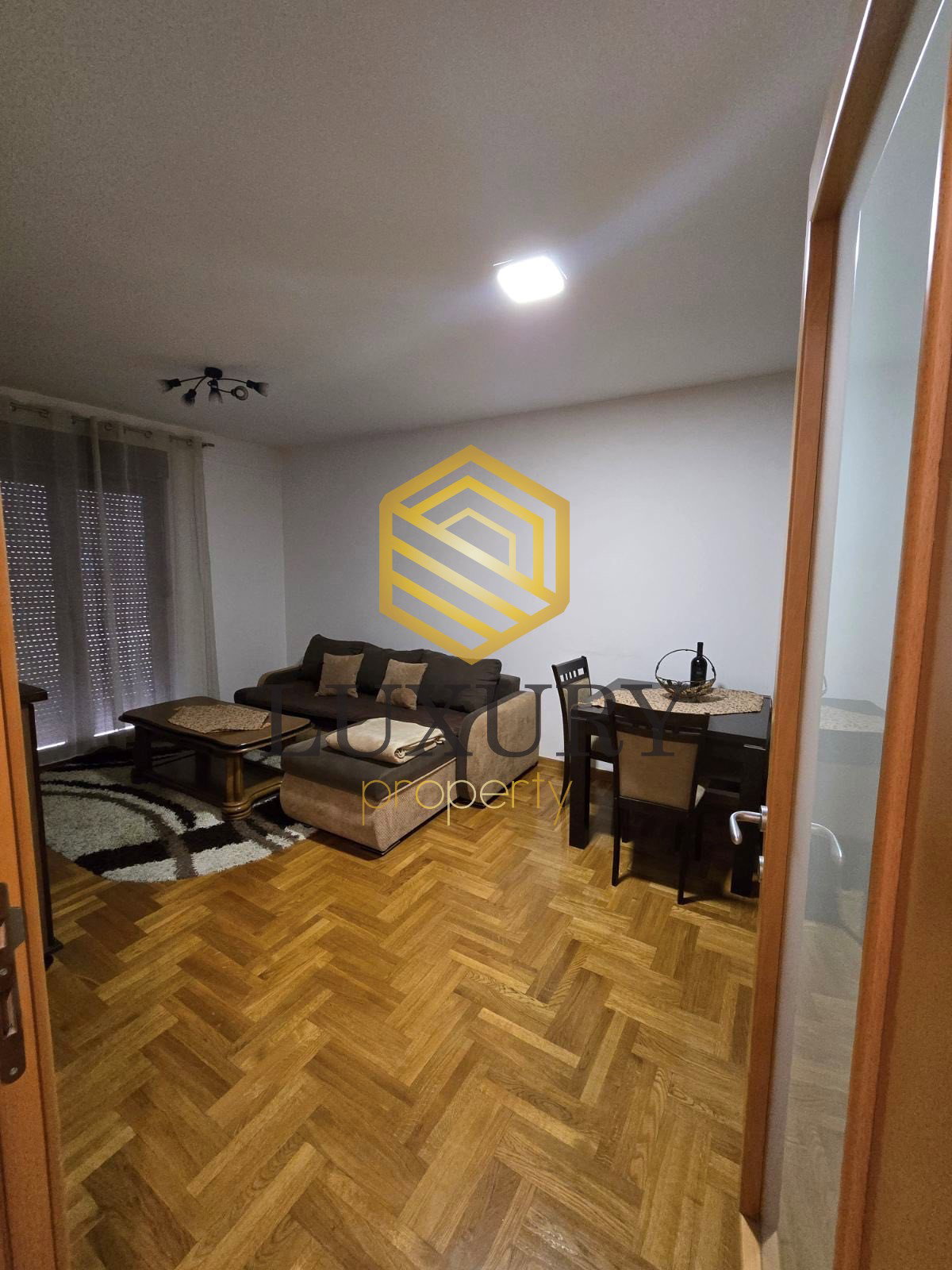 Slika nekretnine 11