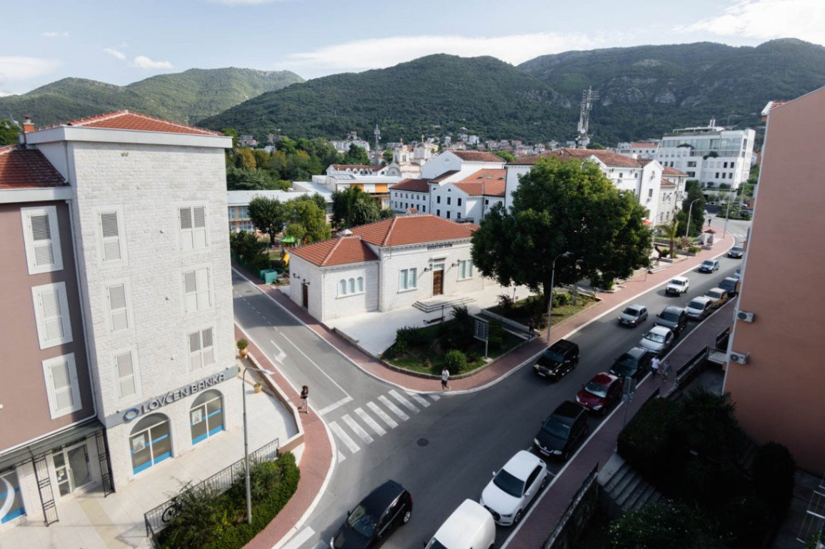 Satılık - Daire Tivat, Porto Montenegro