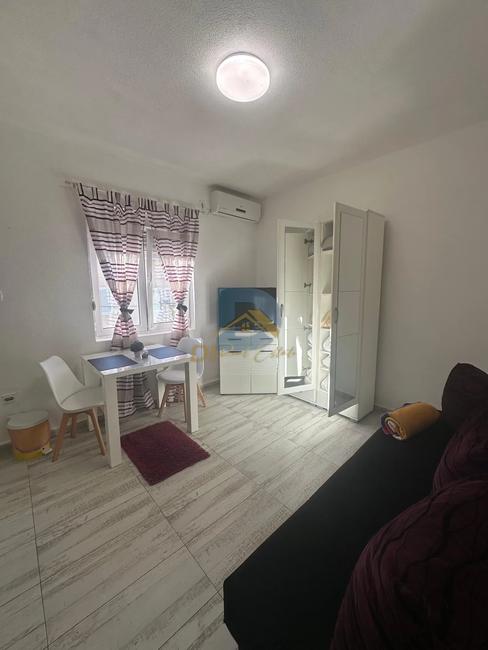 Оренда - Квартира Tivat, Kalimanj